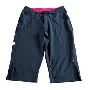 Pearl Izumi Women's Black Pink Athletic Cycling Shorts - Small